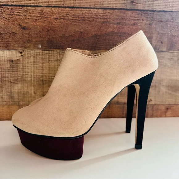 Zara Tan and Maroon Platform Heels - Picture 2 of 8